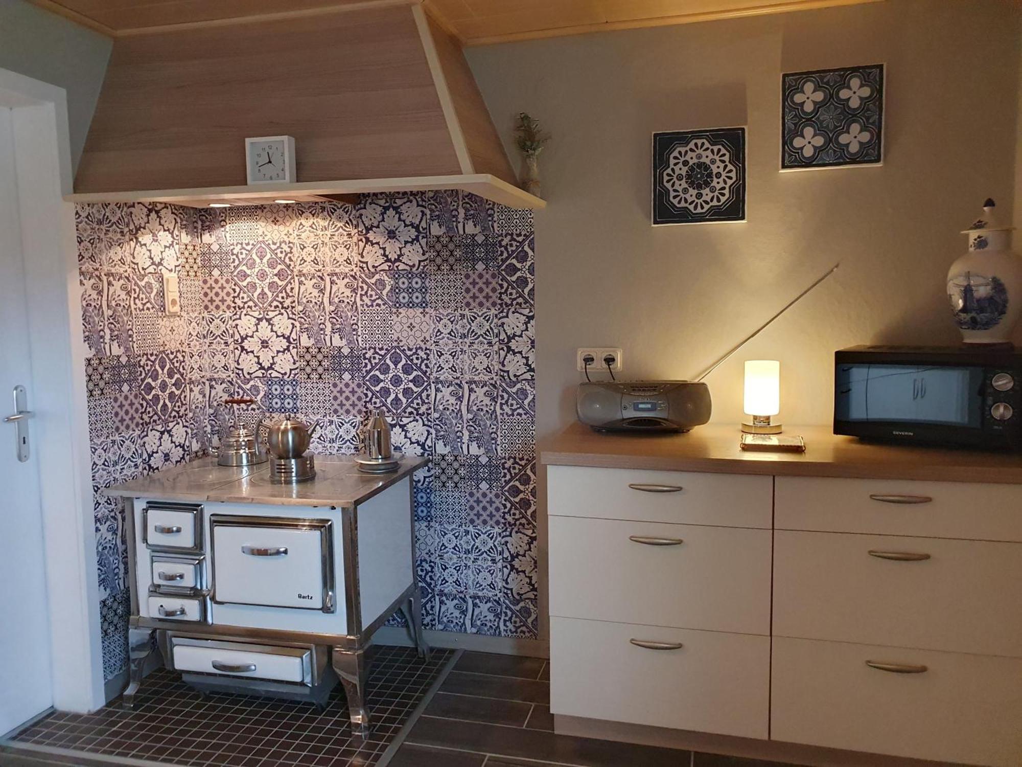 Ferienwohnung Kanalblick 35520 Uplengen エクステリア 写真